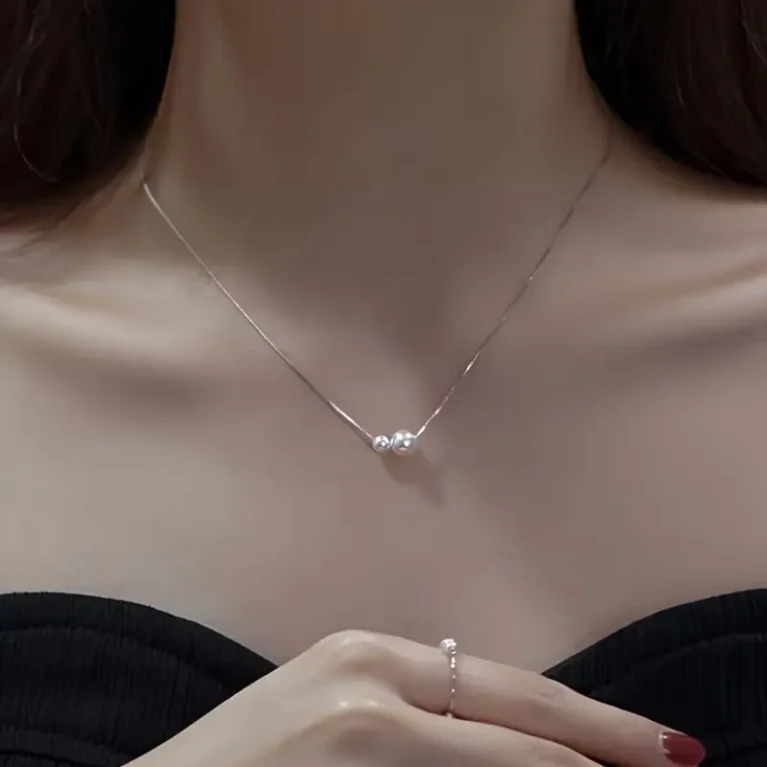 Колие с две перли